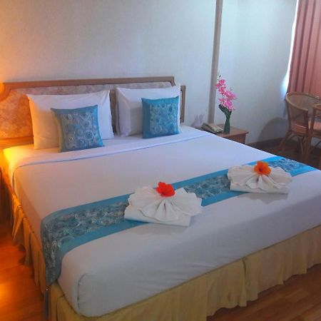 Takiab Beach Resort Hua Hin Exterior photo