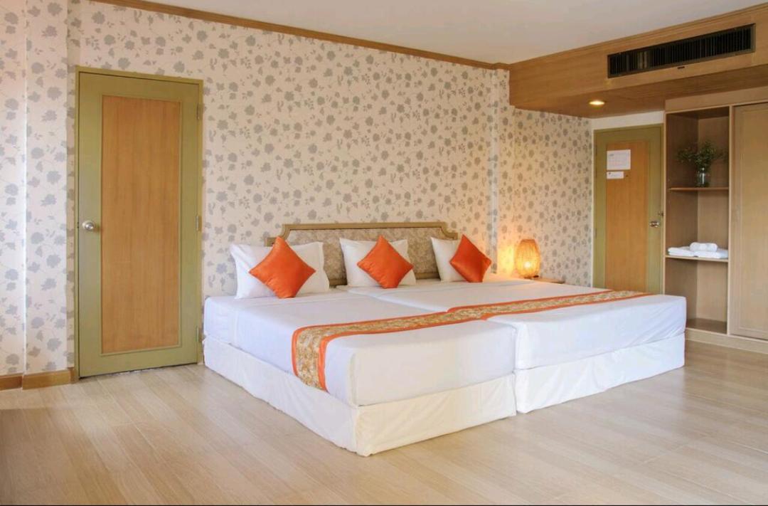 Takiab Beach Resort Hua Hin Exterior photo