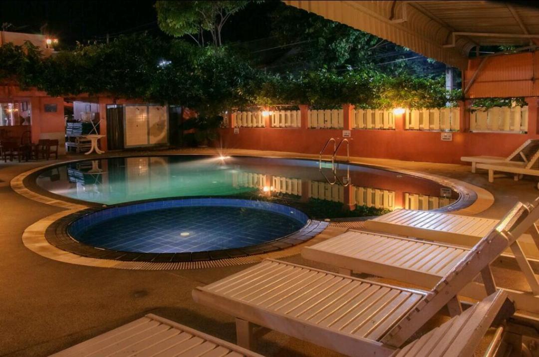 Takiab Beach Resort Hua Hin Exterior photo